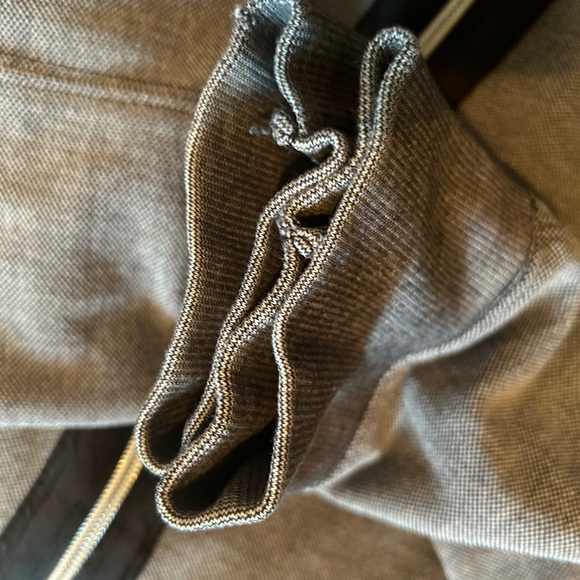 Men’s Jack and Jones zip up Sweatshirt no tags but fits a Men’s Medium - Picture 4 of 4